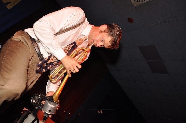min 2009 11 21 riot 412